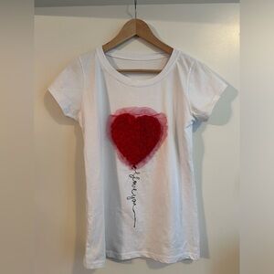 T shirt. Size L. Brand new